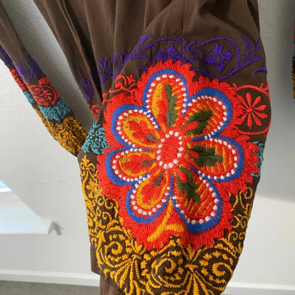 Johnny Was JWLA Womens Tunic Top S Embroidered Vibrant Long Sleeve Runs Small - Picture 6 of 9